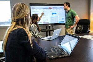 Target an ideal candidate audience with the skills you’re looking for with data-based campaigns.